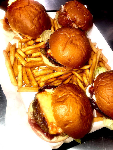 22 Bites halal Mediterranean Cuisine