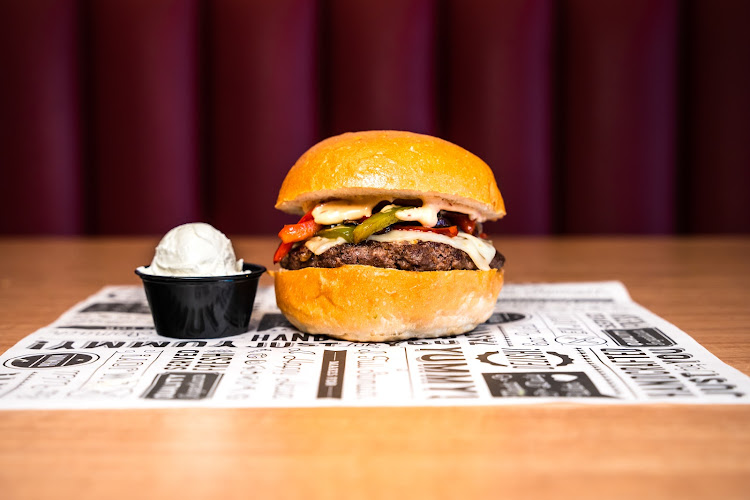 Bullhorns (Burger + Grill)