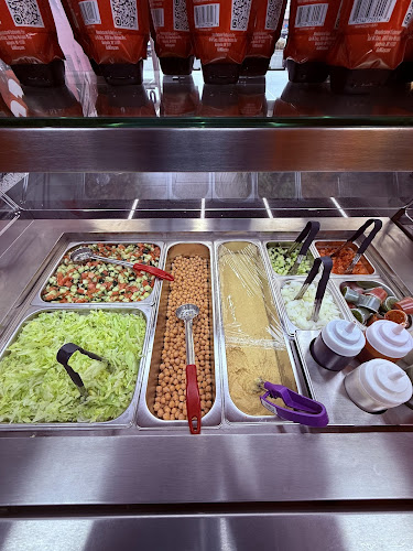 Shah's Halal Food - Brick