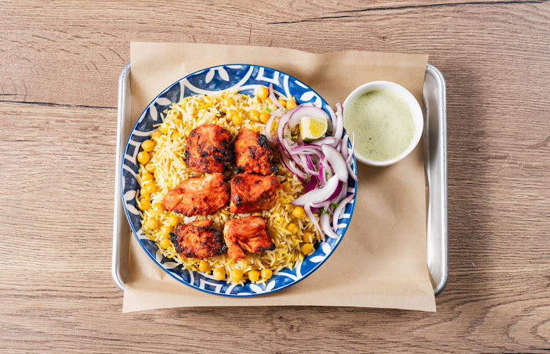 Cafe De Khan -Pikk’a Tikka PLANO