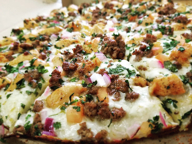 Ali's Pizza & Burgers