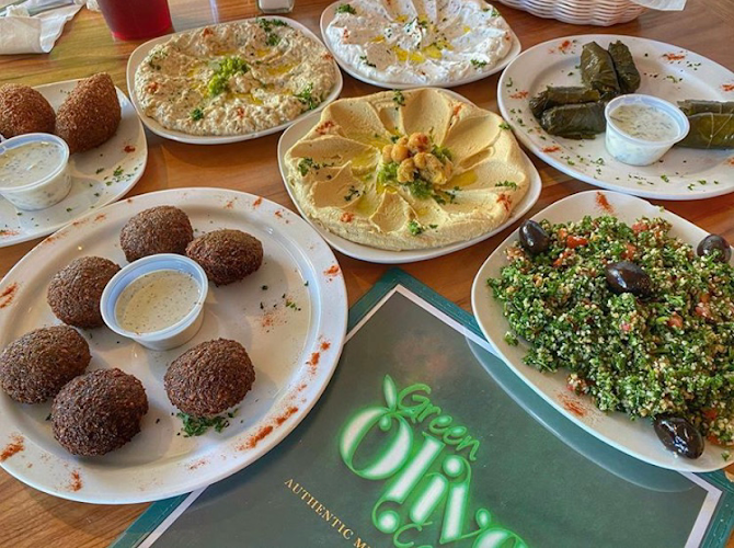 Green Olives Cafe & Pizzeria